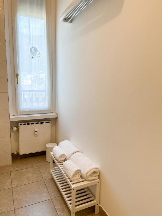Como View Apartment Bagian luar foto